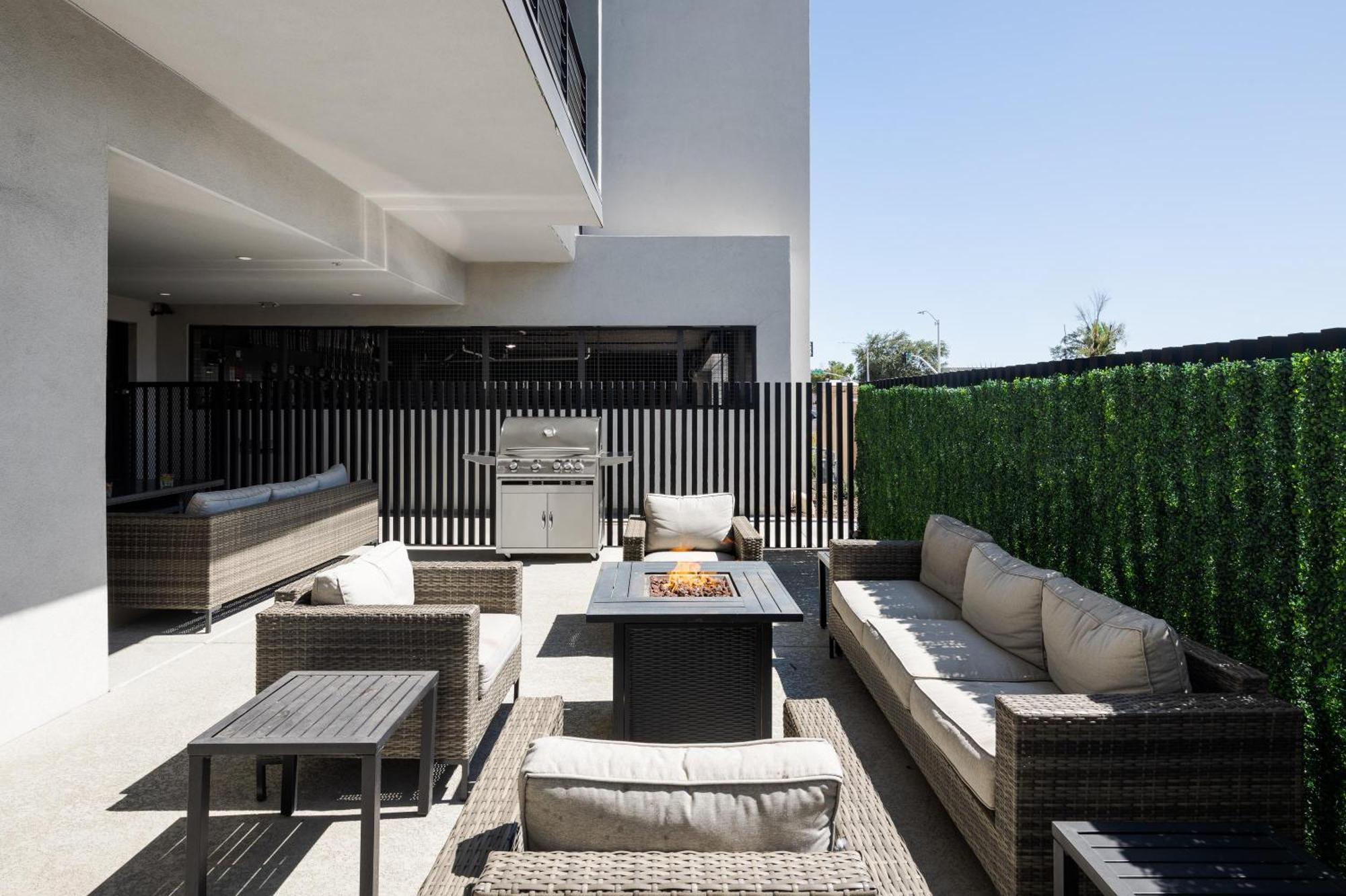 Lafayette - 3 Units - Jacuzzi - Heart Of Old Town