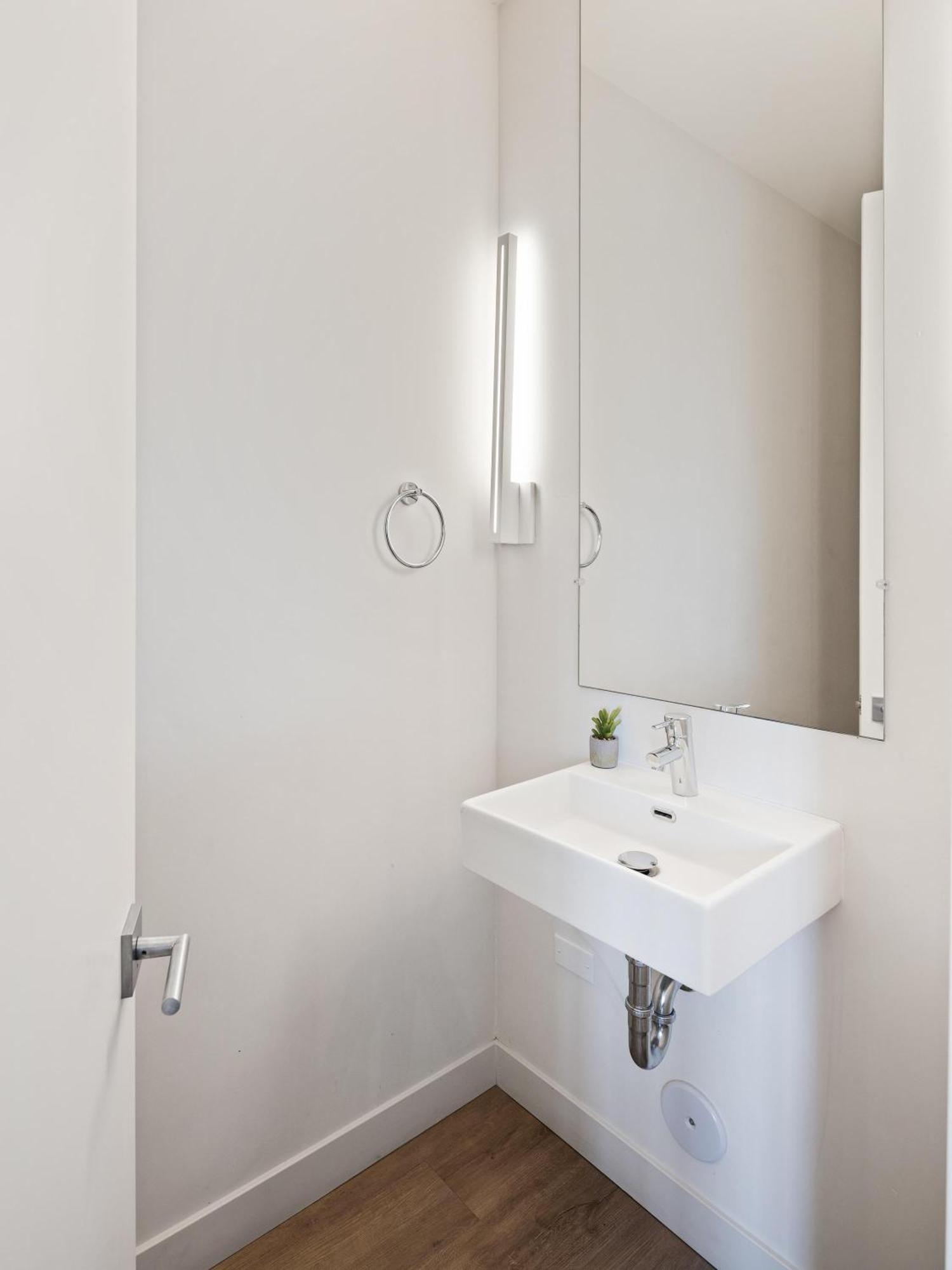 Lafayette - 3 Units - Jacuzzi - Heart Of Old Town Holiday home